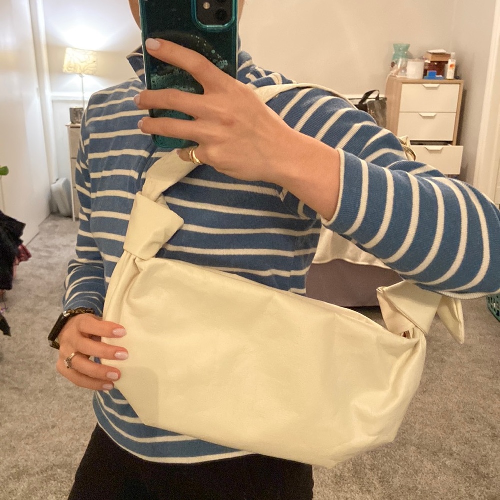 Athleta Cream Shoulder Bag